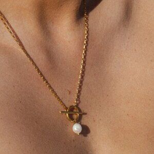 Waterproof Gold Toggle Necklace Baroque Pearl non-tarnish Gold Chain Necklace
